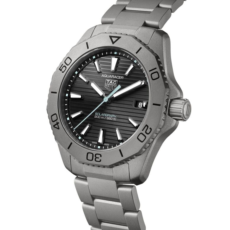 Aquaracer Professional 200 Solargraph 40mm Mens Watch Titanium, , hi-res