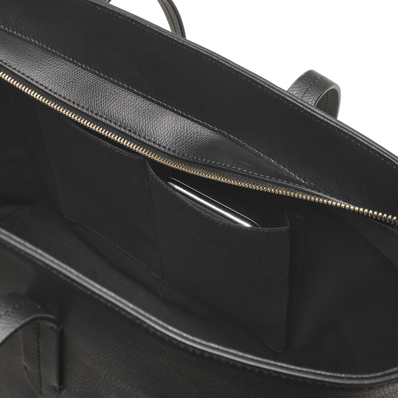 East West Tote w Shield Charm Black Soft Saffiano, , hi-res