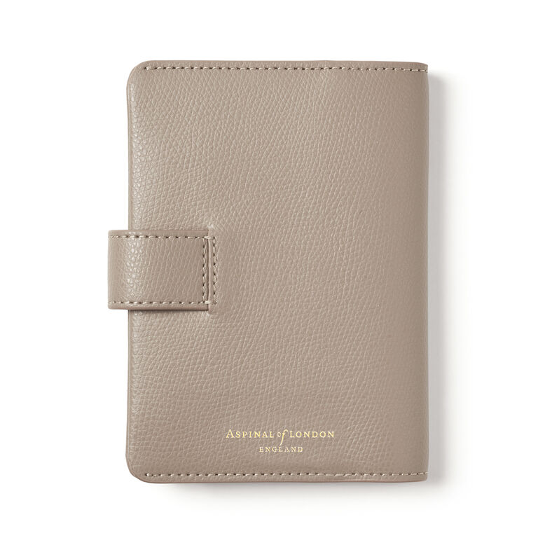 Duo Passport Cover Moleskin Soft Saffiano, , hi-res