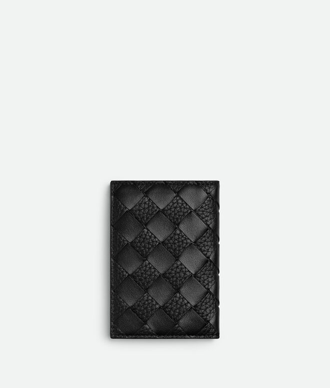 Flap card case in contrasted Intrecciato smooth and grainy calf leather., , hi-res