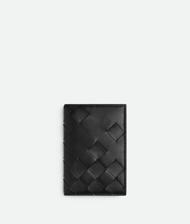 Flap card case in smooth and Intrecciato silky calf leather, featuring an archival all-over d&eacute;grad&eacute; effect., , hi-res