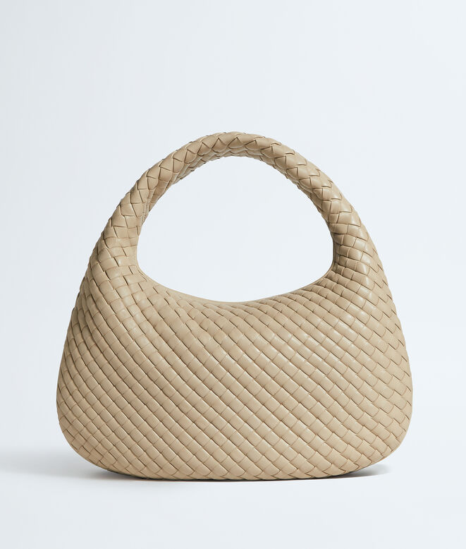 Shoulder bag with seamless Intrecciato craftsmanship in padded, supple leather., , hi-res
