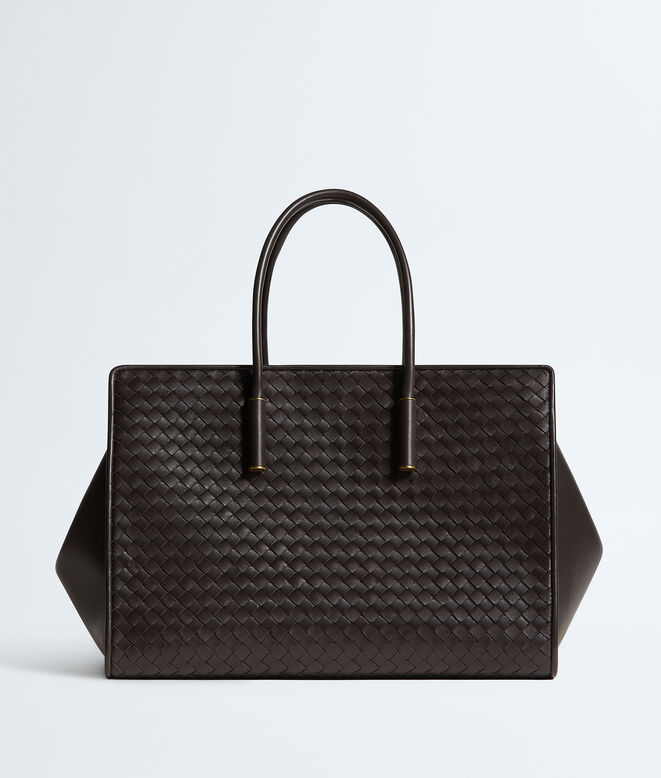 Zipped tote bag with streamlined silhouette made with Intrecciato craft in supple nappa leather, , hi-res