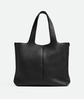 Tote bag in grained leather with Intreccio details, featuring an adjustable and detachable cross-body strap. 