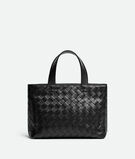 Zipped tote bag in Intrecciato leather with adjustable and detachable cross-body strap., , hi-res