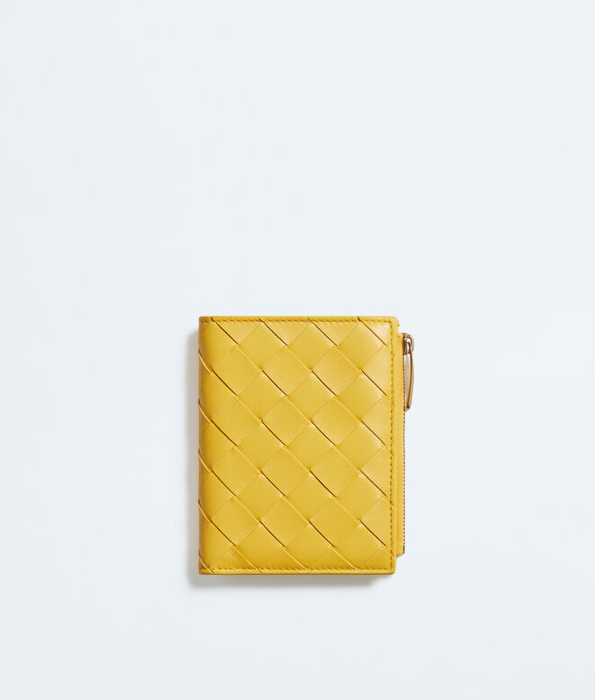 Small bi-fold wallet in Intrecciato nappa leather., , hi-res