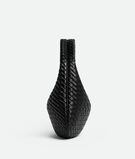 Shoulder bag with seamless Intrecciato craftsmanship in padded, supple leather., , hi-res