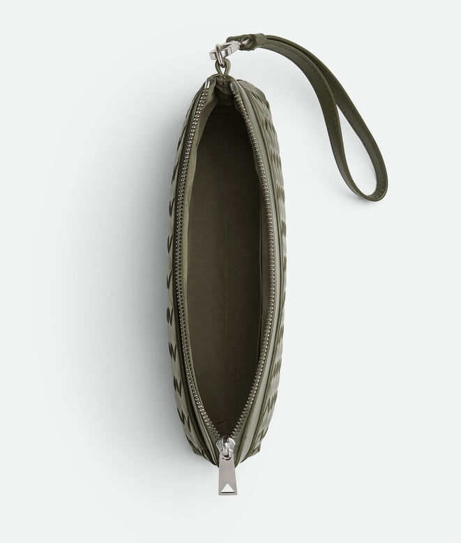 Pouch in Intrecciato calf leather with detachable wristlet., , hi-res