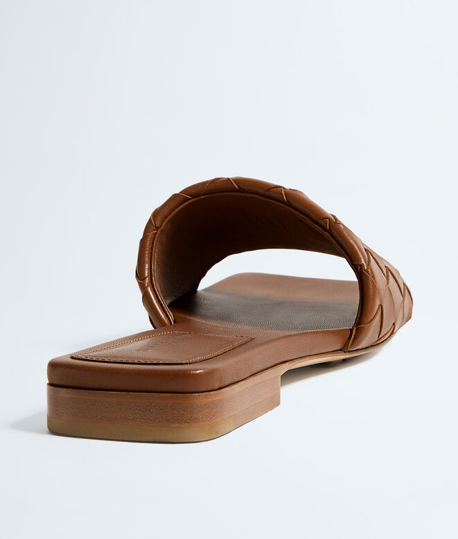 Flat mule sandal in soft Intrecciato leather., , hi-res
