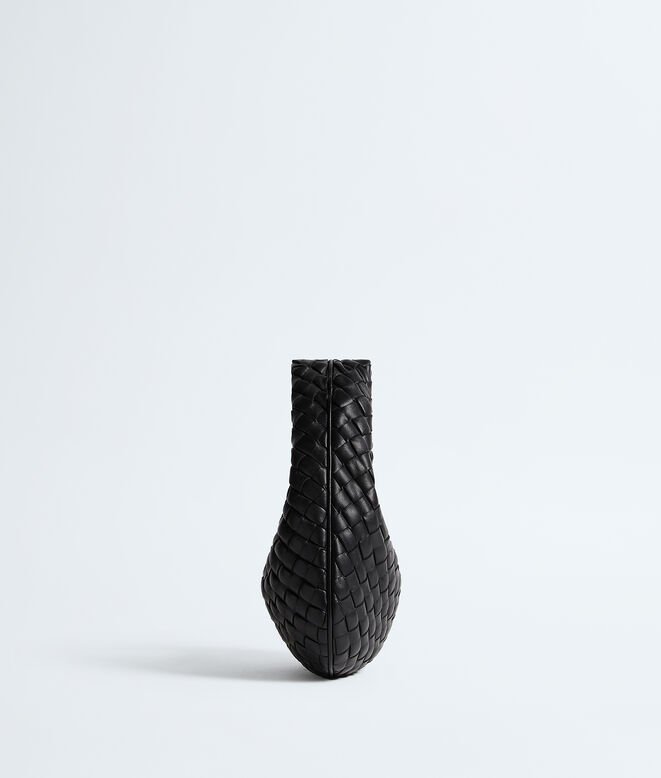 Top handle bag with seamless Intrecciato craftsmanship in padded, supple leather., , hi-res