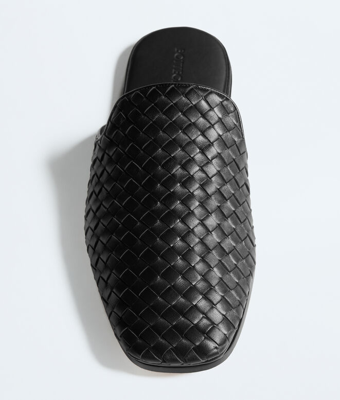 Open-back slipper realised in soft nappa leather with all-over Intrecciato craft., , hi-res