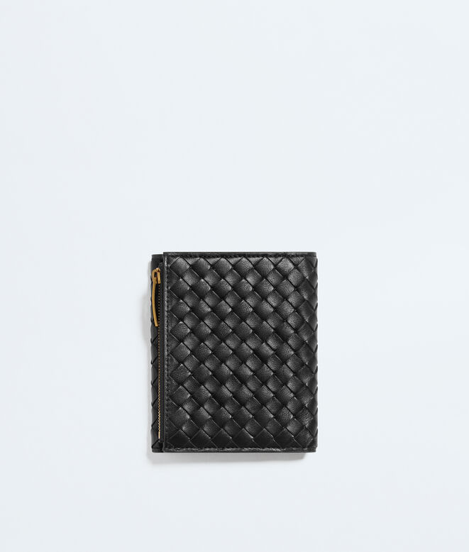 Small bi-fold wallet in Intrecciato piccolo nappa leather., , hi-res