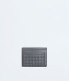 Card case in Intrecciato piccolo calf leather with contrasted interior., , hi-res