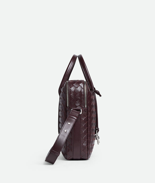 Briefcase in soft Intrecciato leather with adjustable&nbsp;and detachable&nbsp;strap and signature knot detail., , hi-res