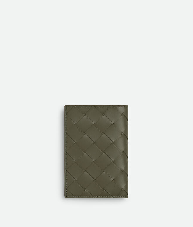 Flap card case in Intrecciato calf leather., , hi-res