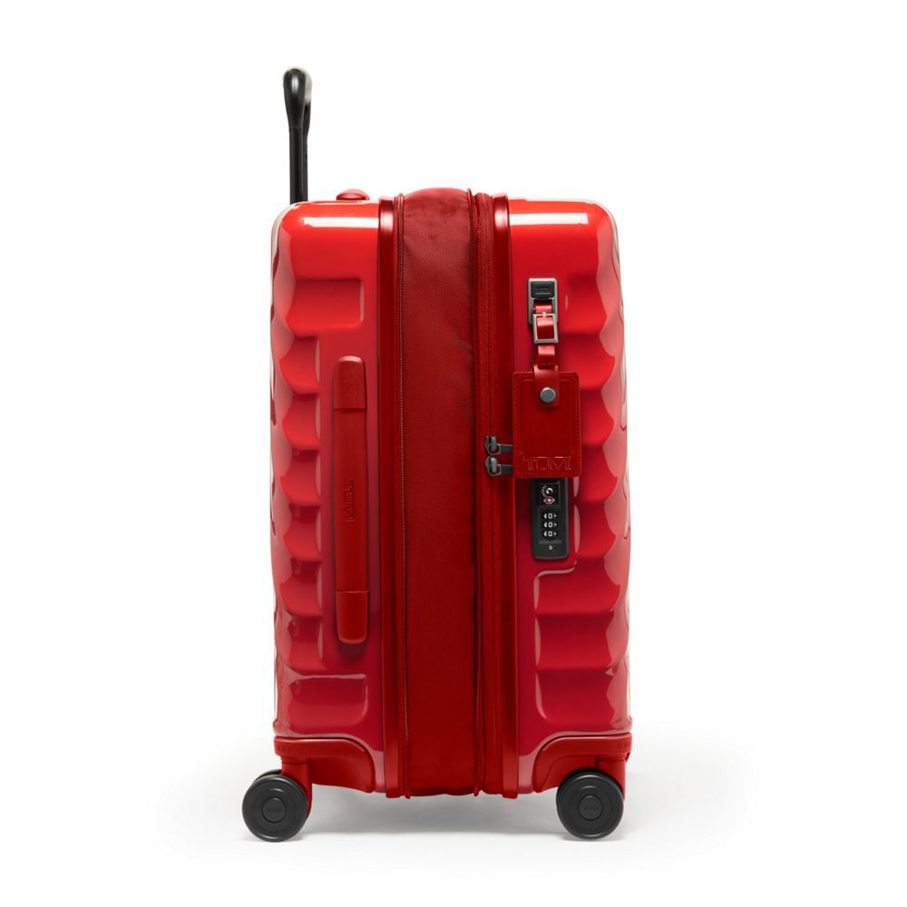 Rolling luggage heathrow hotsell