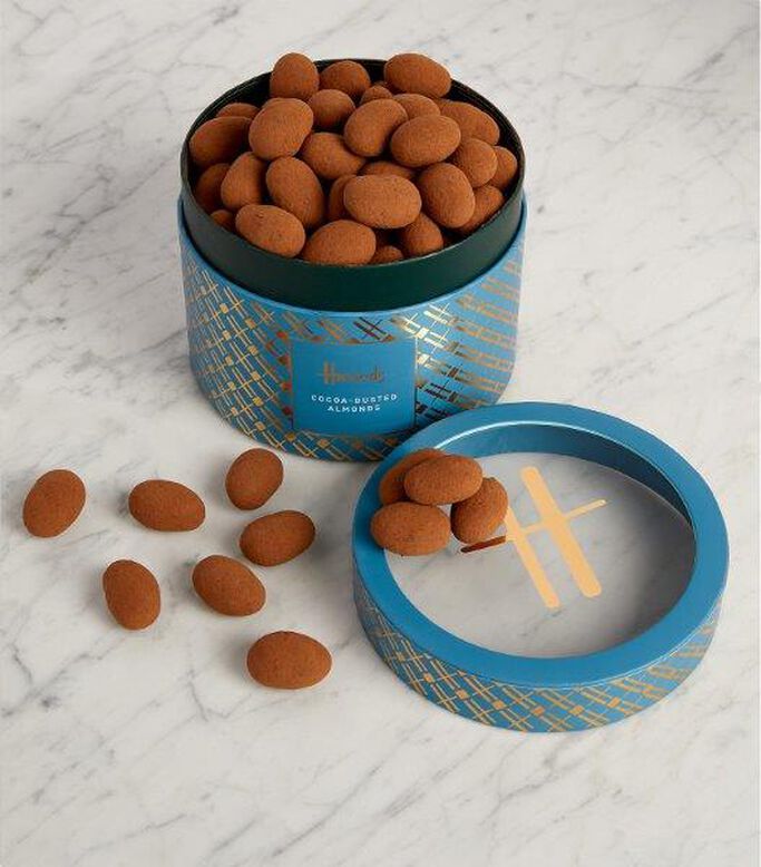 MILK COCOA DUSTED ALMONDS 600G, , hi-res