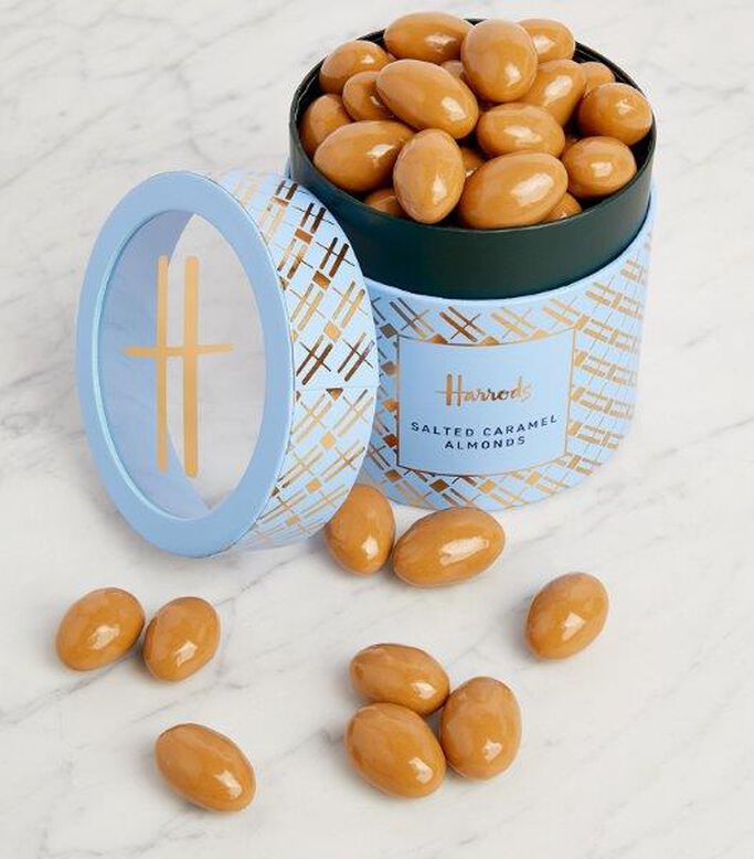 SALTED CARAMEL ALMONDS 325G, , hi-res