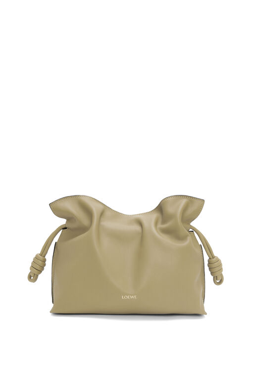 Medium Flamenco clutch in nappa calfskin, , hi-res