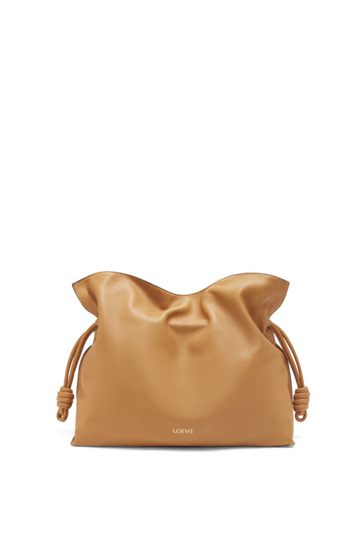 Large Flamenco clutch in nappa calfskin, , hi-res