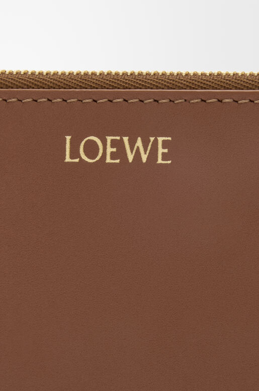 Knot coin cardholder in shiny nappa calfskin, , hi-res