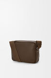 Medium Pebble messenger bag in supple grained calfskin, , hi-res