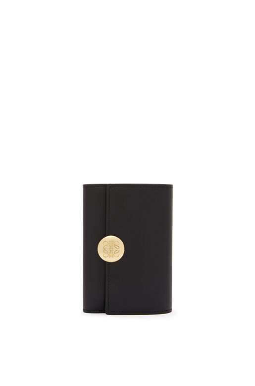 Pebble small vertical wallet in shiny nappa calfskin, , hi-res