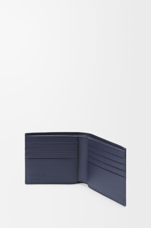 Puzzle bifold wallet in classic calfskin, , hi-res