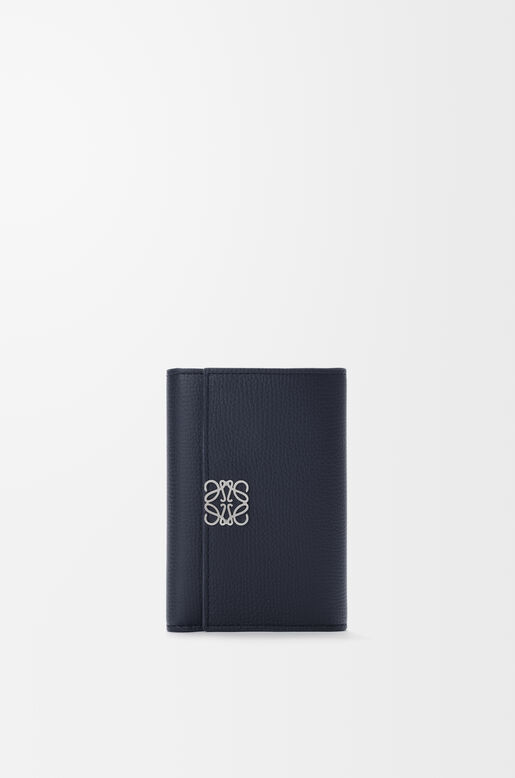 Anagram small vertical wallet in pebble grained calfskin, , hi-res