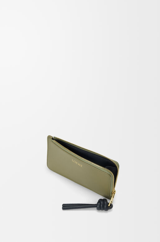 Knot coin cardholder in shiny nappa calfskin, , hi-res