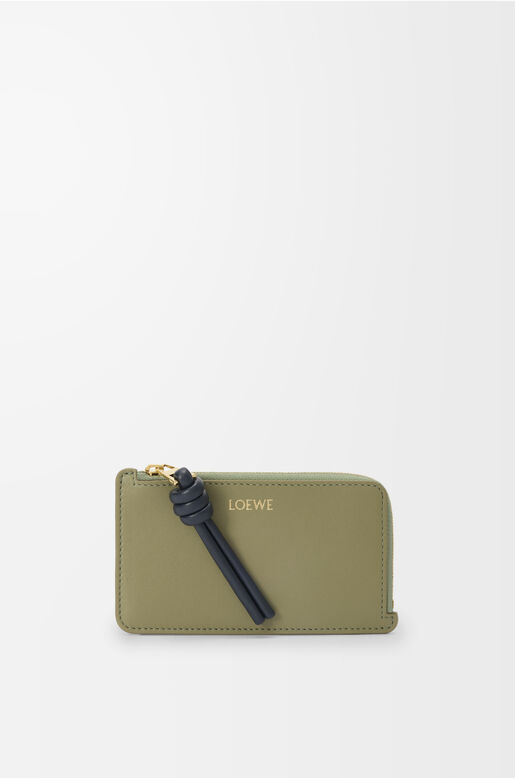 Knot coin cardholder in shiny nappa calfskin, , hi-res