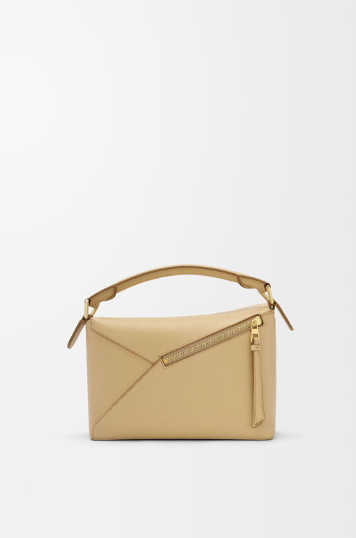 Small Puzzle Edge bag in classic calfskin, , hi-res