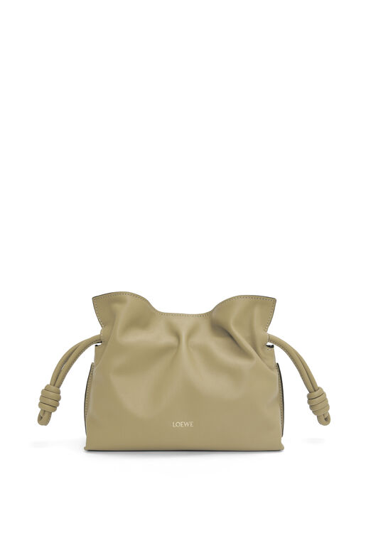 Mini Flamenco clutch in nappa calfskin, , hi-res
