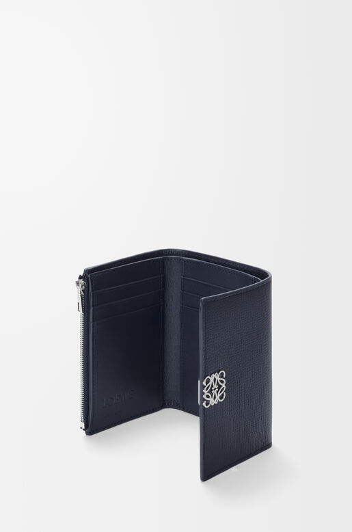 Anagram small vertical wallet in pebble grained calfskin, , hi-res