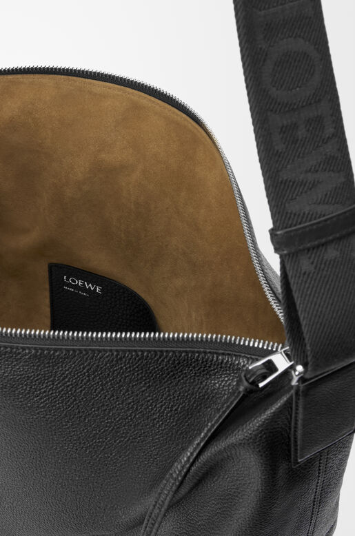 Cubi crossbody bag in supple grained calfskin, , hi-res