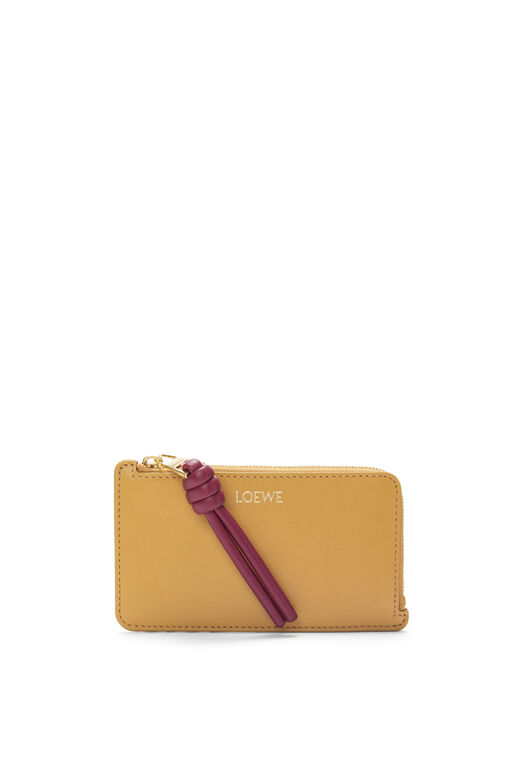 Knot coin cardholder in shiny nappa calfskin, , hi-res