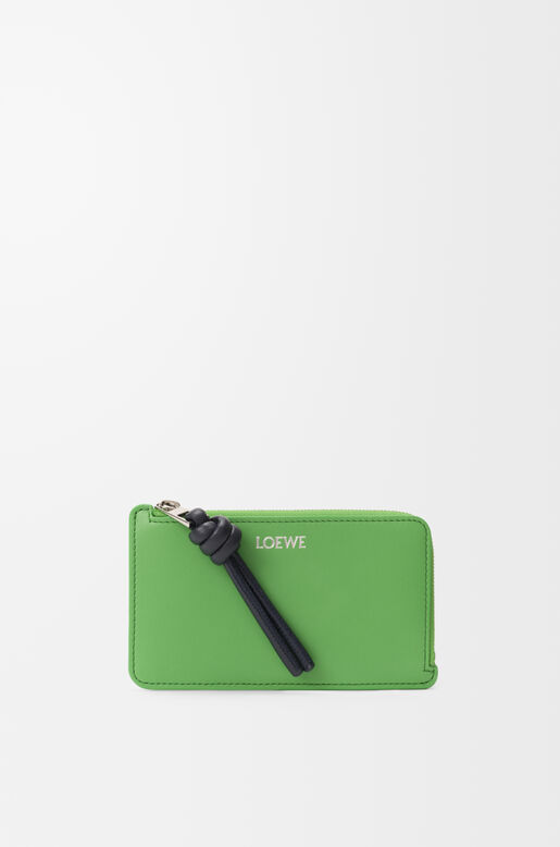 Knot coin cardholder in shiny nappa calfskin, , hi-res