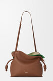 Medium layered Flamenco clutch in nappa calfskin, , hi-res