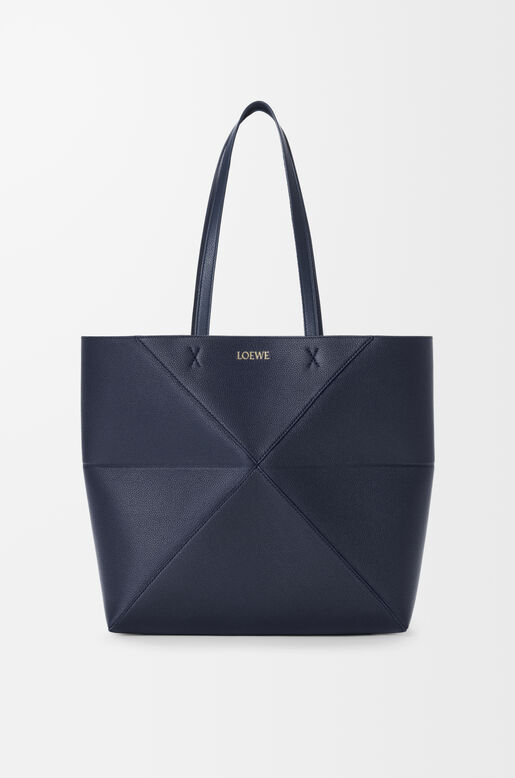 Medium horizontal Puzzle Fold tote in soft grained calfskin, , hi-res