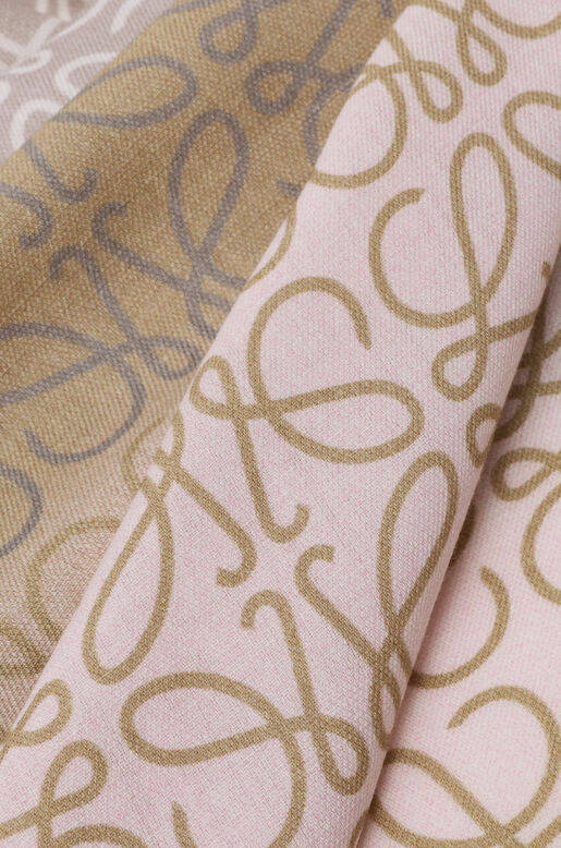 Scarf in wool, silk and cashmere blend, , hi-res