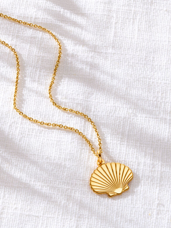 18ct Yellow Gold Plated Scallop Shell Charm Necklace, , hi-res
