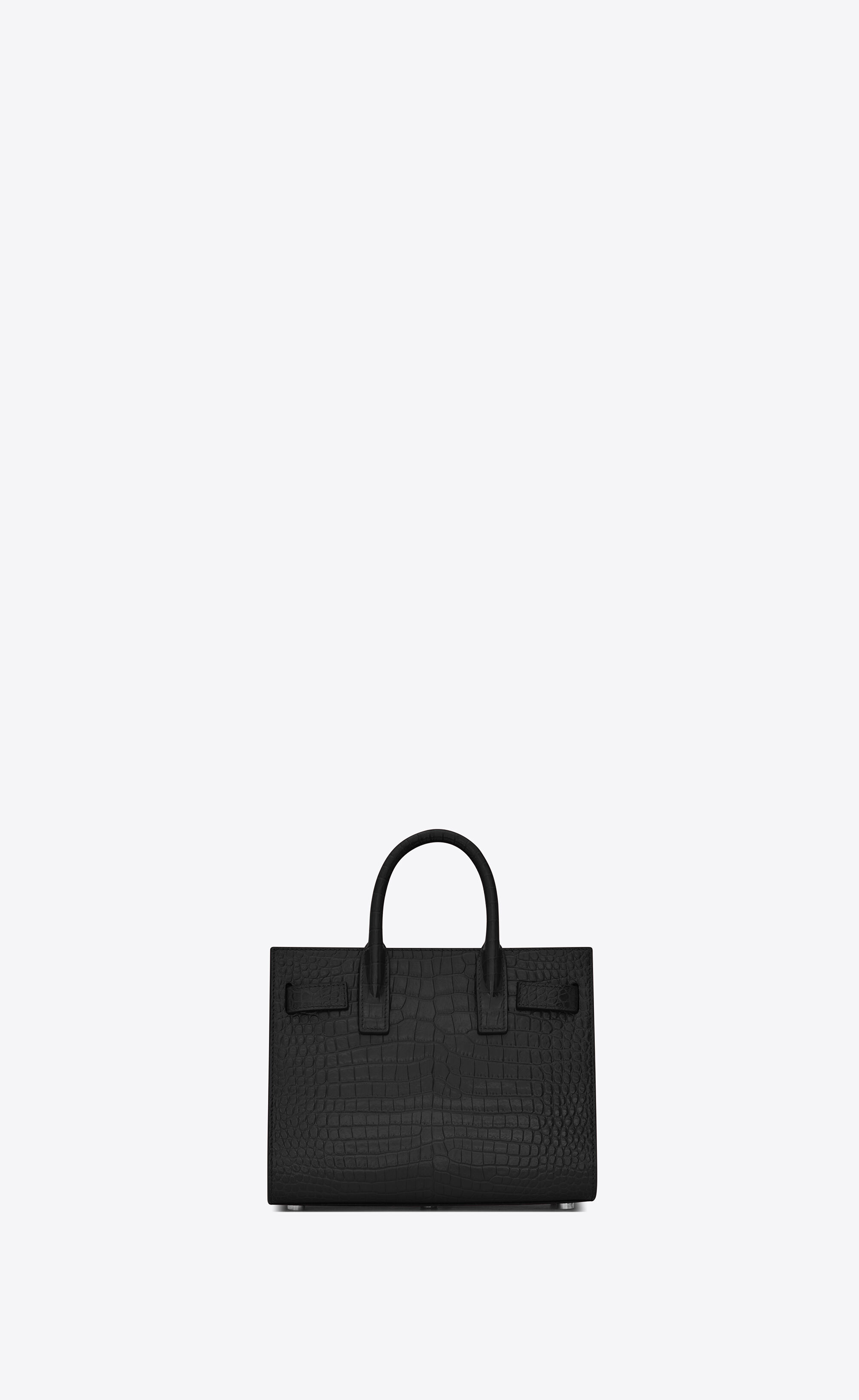 Heathrow outlet saint laurent