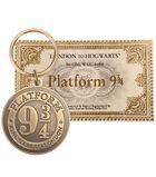 Disney Harry Potter Platform 9 3/4 Kings Cross Station Key Chain Novelty  Character Accessories