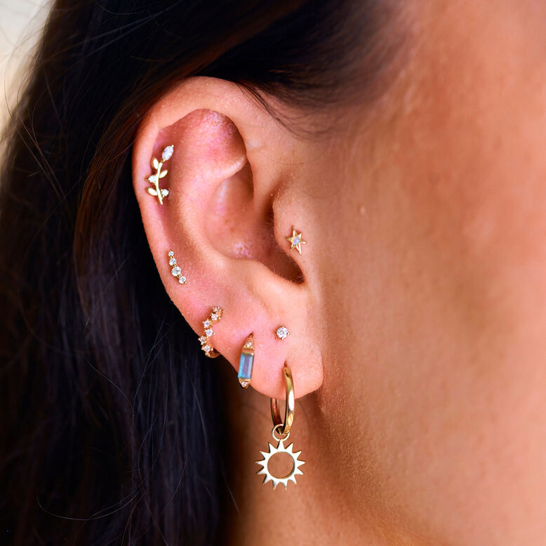 Graduated Diamond Curve Flat Back Earring 14k Gold 8mm Single, , hi-res