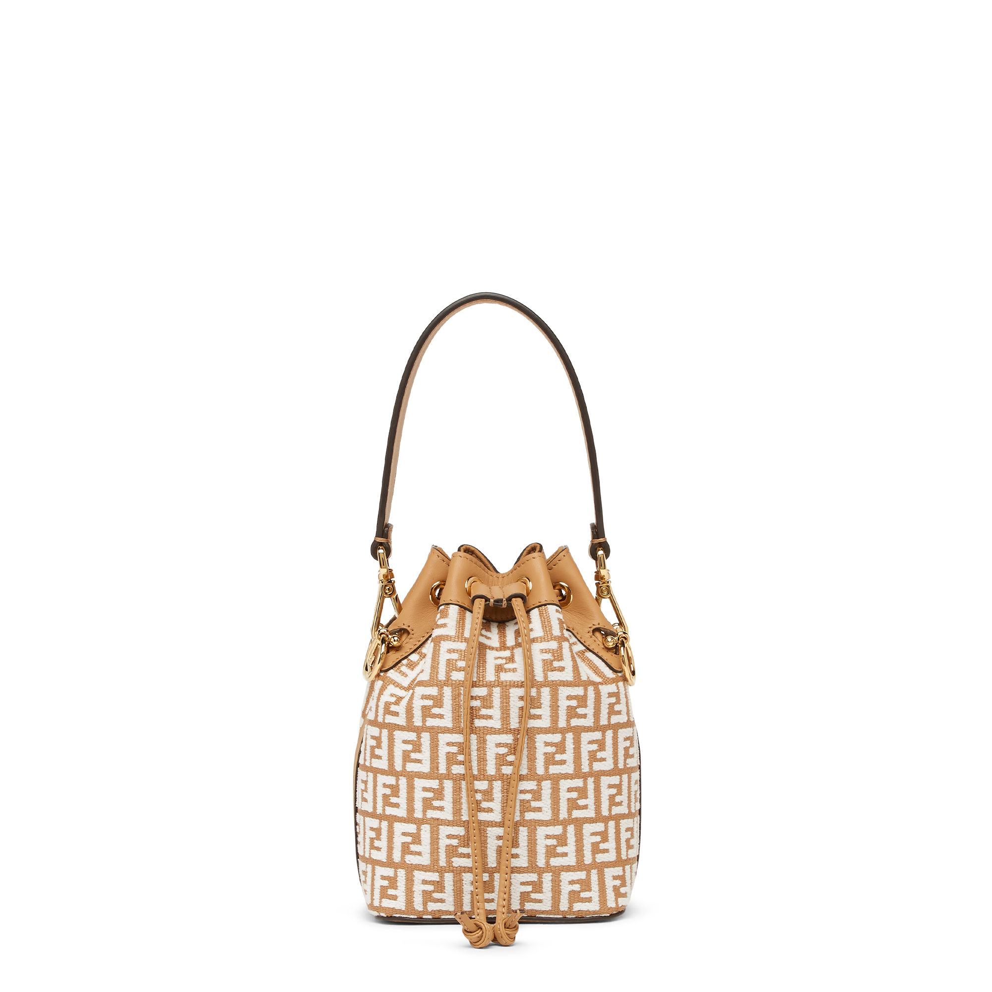 Fendi 2025 heathrow airport