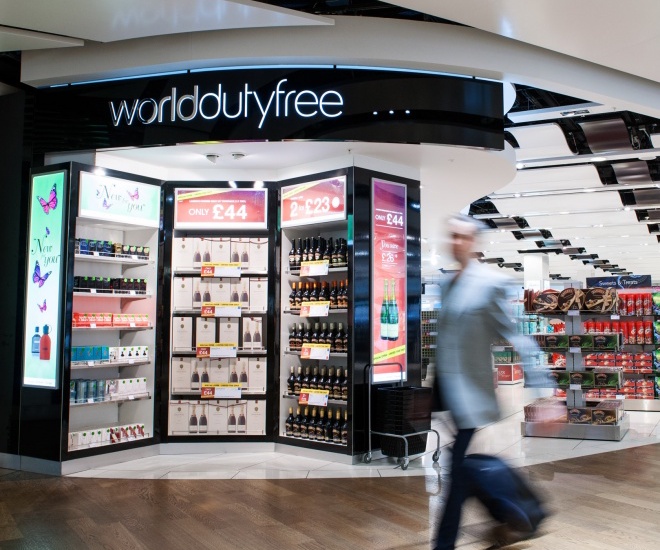 HEATHROW AIRPORT, TERMINAL 3, Departure Hall Zones A-G, Duty Free Shops, Gates